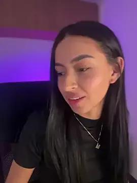 Freechat maddy_bronw_ on StripChat