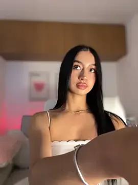 Freechat maddy_bronw_ on StripChat