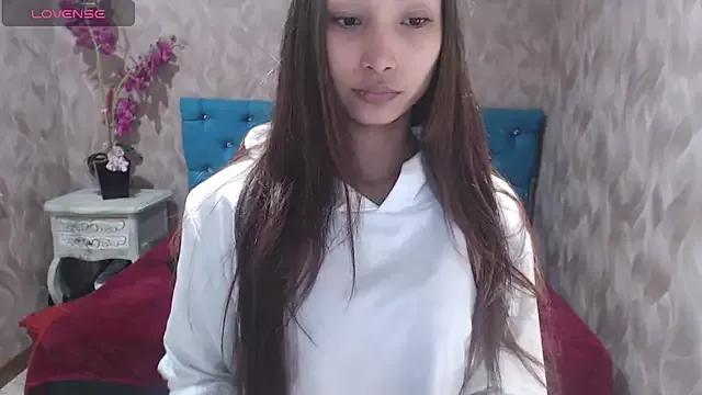 Freechat MadelineDoll on StripChat