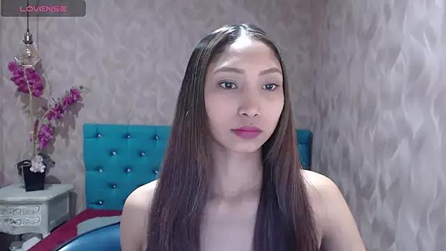 Freechat MadelineDoll on StripChat