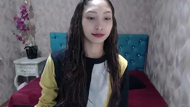 Freechat MadelineDoll on StripChat