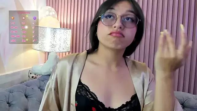 Freechat MadyJackson on StripChat