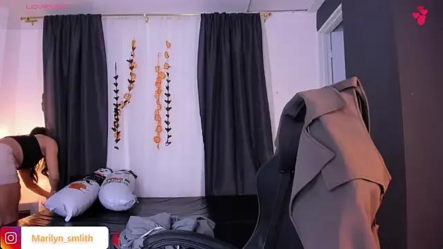 Try MarilynSmIith, zie wants to masturbate for you MarilynSmIith from StripChat