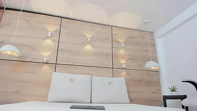 Freechat martina_touss on StripChat