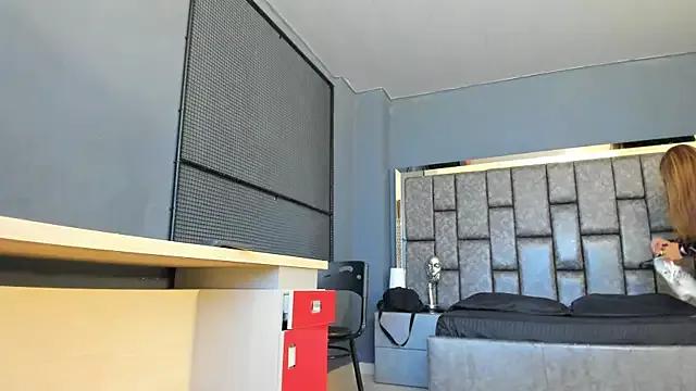 Freechat Matureyulyet on StripChat