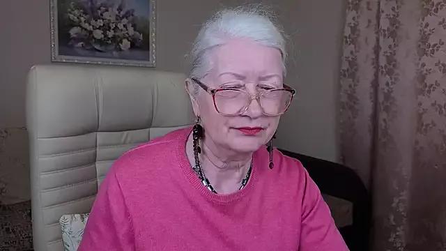 Maya_Mayflower on StripChat 