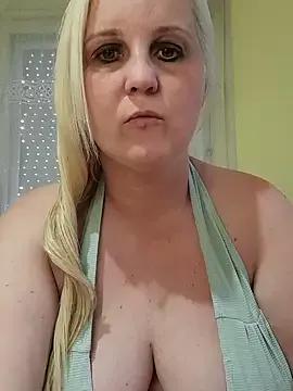 Freechat Mayci1984 on StripChat