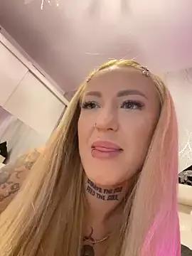 MazeSin on StripChat 