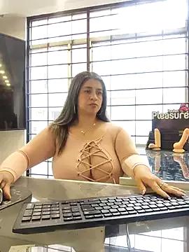 Melinda_bob on StripChat 