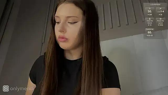 MENNDI on StripChat