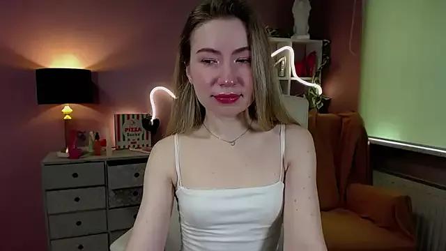 Mia_Tasty on StripChat 