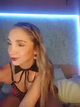 Private mikateen on StripChat