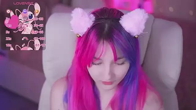 MikkyAoki on StripChat 