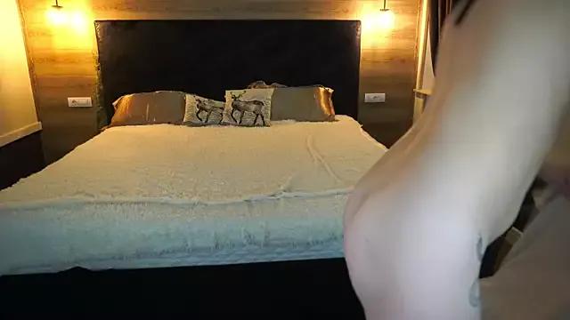 Freechat MilaSecrett on StripChat