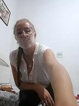 Freechat MILEIDE980 on StripChat