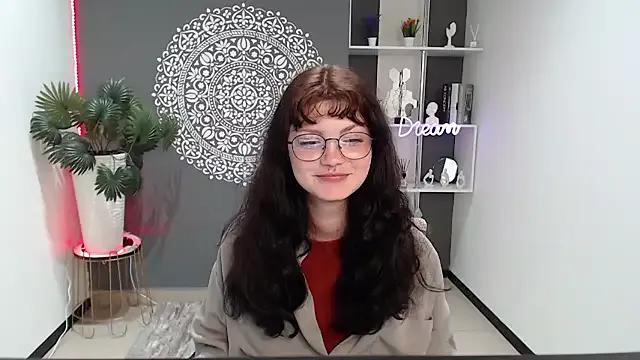 Try cute escort MileyRood MileyRood from StripChat