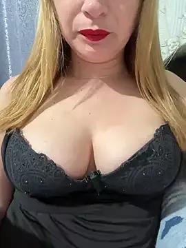 Miri_Elise on StripChat 