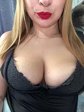 Miri_Elise on StripChat 
