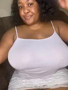 Missmoox24 on StripChat 