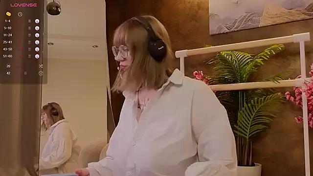 Freechat Morvelyn on StripChat