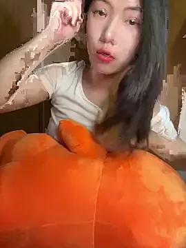 Group Nami-OP on StripChat