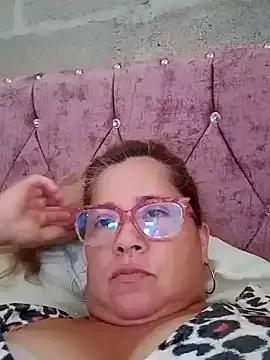 natally_ross21 on StripChat 