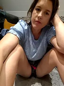 Freechat NaughtyCatgirl on StripChat