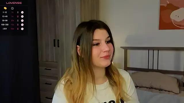 nawuwu on StripChat 