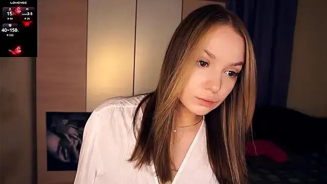 Discover StripChat's NguyetHankey NguyetHankey from StripChat