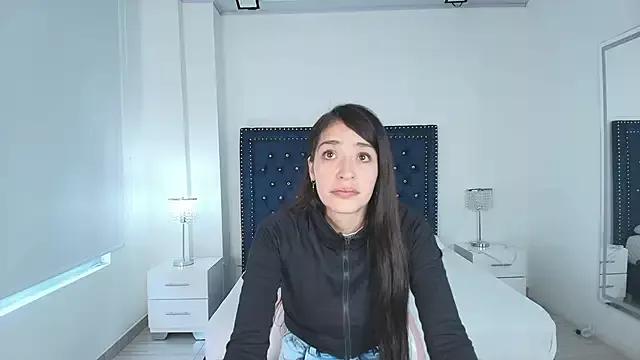 Nina_polett on StripChat