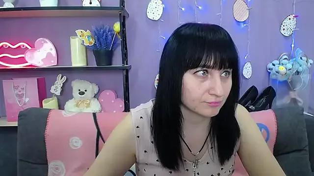 NinaFlawlees on StripChat 