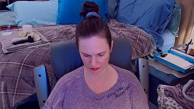 ninajaymes on StripChat 