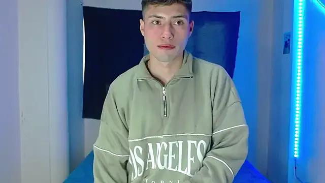 Freechat nolanjay_ on StripChat