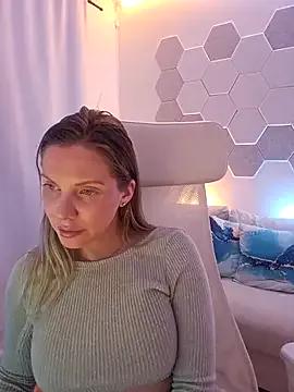 Group Nova-Lee on StripChat