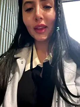 Masturbate to StripChat's Oh_nina oh_nina from StripChat