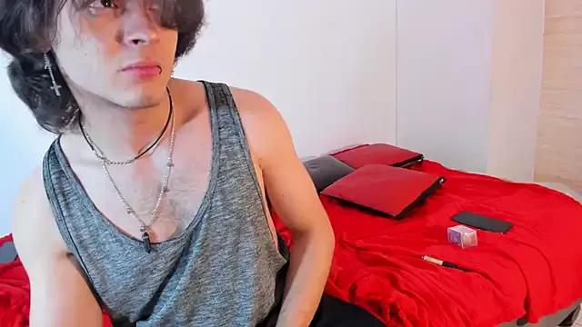 ParanoidTemptaion_ on StripChat 