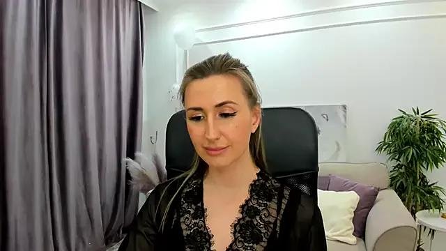 Freechat PassionGlow on StripChat