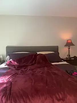 Freechat Peaches_N_Kreme on StripChat