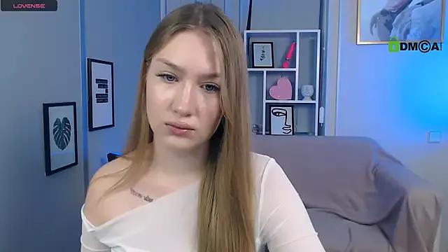 Freechat playful_sophie on StripChat