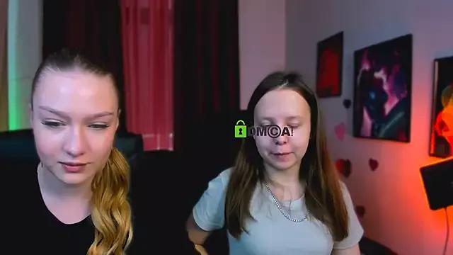 Freechat playful_sophie on StripChat