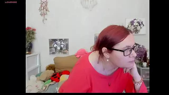 Freechat PlayfullMature on StripChat