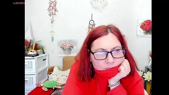 Freechat PlayfullMature on StripChat