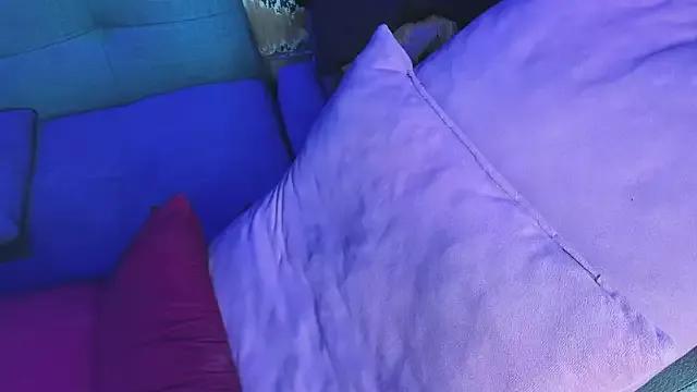 playsgirlhot on StripChat 