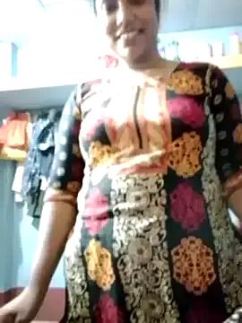 StripChat Priya_121 priya_121 from StripChat