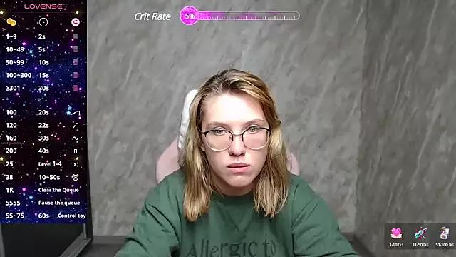 Reginasmilee on StripChat 