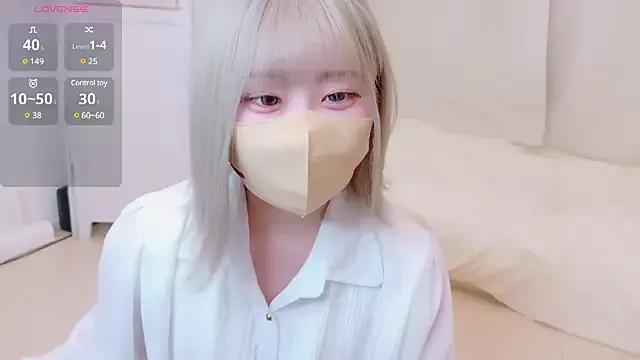 Remu_oO on StripChat 