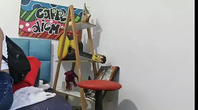 rossefinne on StripChat 