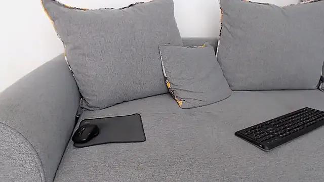 Masturbate to StripChat's RPMVixen RPMVixen from StripChat