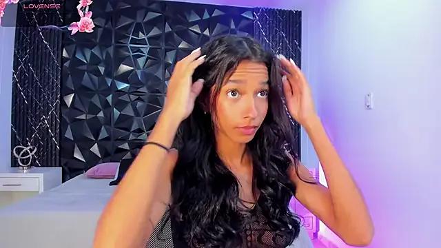 Sexy ScarletEvanss_ from StripChat ScarletEvanss_ from StripChat