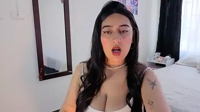 serenna_se on StripChat 